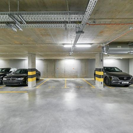 Exclusive Apartments Gwiazdzista With Free Garage Wroclaw By Noclegi Renters מראה חיצוני תמונה