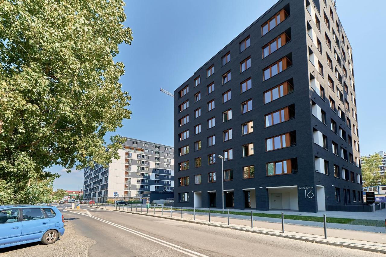 Exclusive Apartments Gwiazdzista With Free Garage Wroclaw By Noclegi Renters מראה חיצוני תמונה